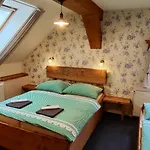 Pod Tresnovkou 3* Horní Maršov