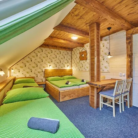 Pod Tresnovkou 3*
