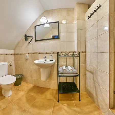 Pod Tresnovkou 3*