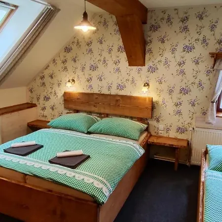 Pod Tresnovkou 3*