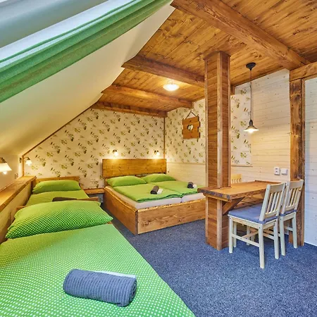 Pod Tresnovkou Horní Maršov