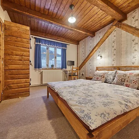Pod Tresnovkou Horní Maršov